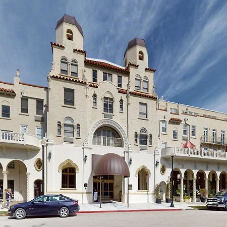 Palm Beach Hotel & Sunrise Cottage 外观 照片