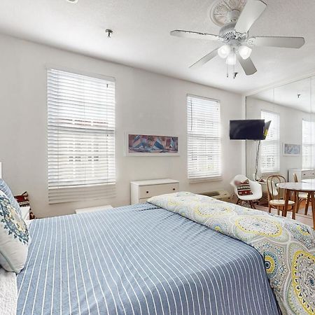 Palm Beach Hotel & Sunrise Cottage 外观 照片