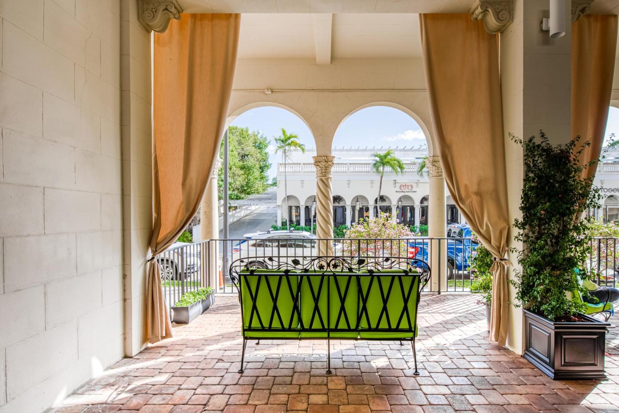 Palm Beach Hotel & Sunrise Cottage 客房 照片