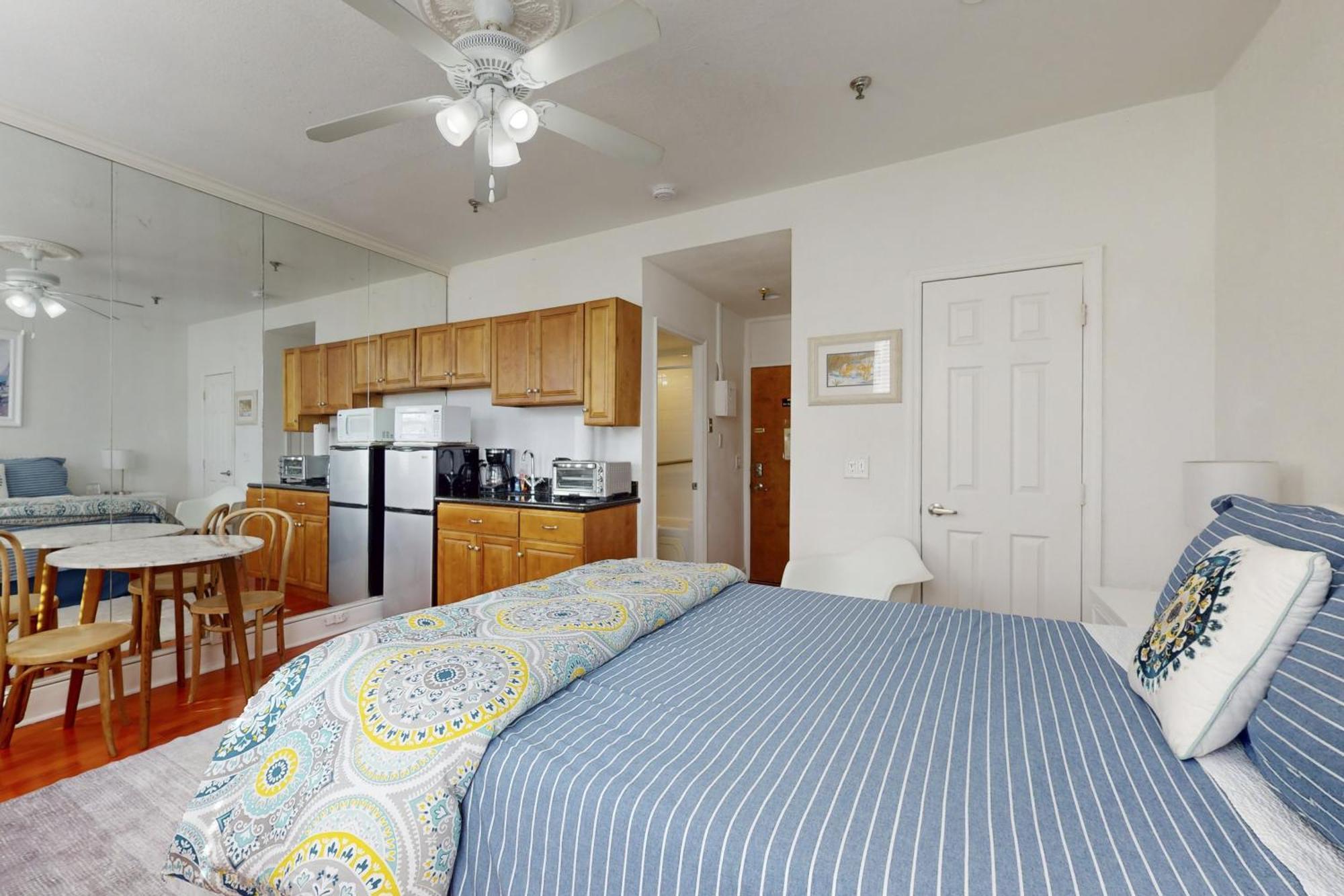 Palm Beach Hotel & Sunrise Cottage 外观 照片